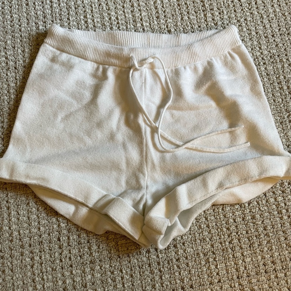 Forever 21 Cream Knit Shorts Elastic Waist